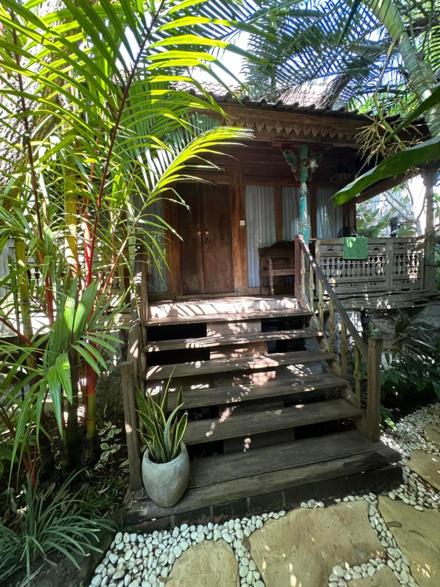 Umakayu Joglo Villa Canggu - Boutique Hotel Kültér fotó